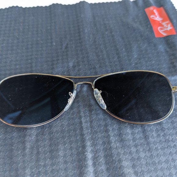 Ray Ban Sunglasses - Picture 3 of 4